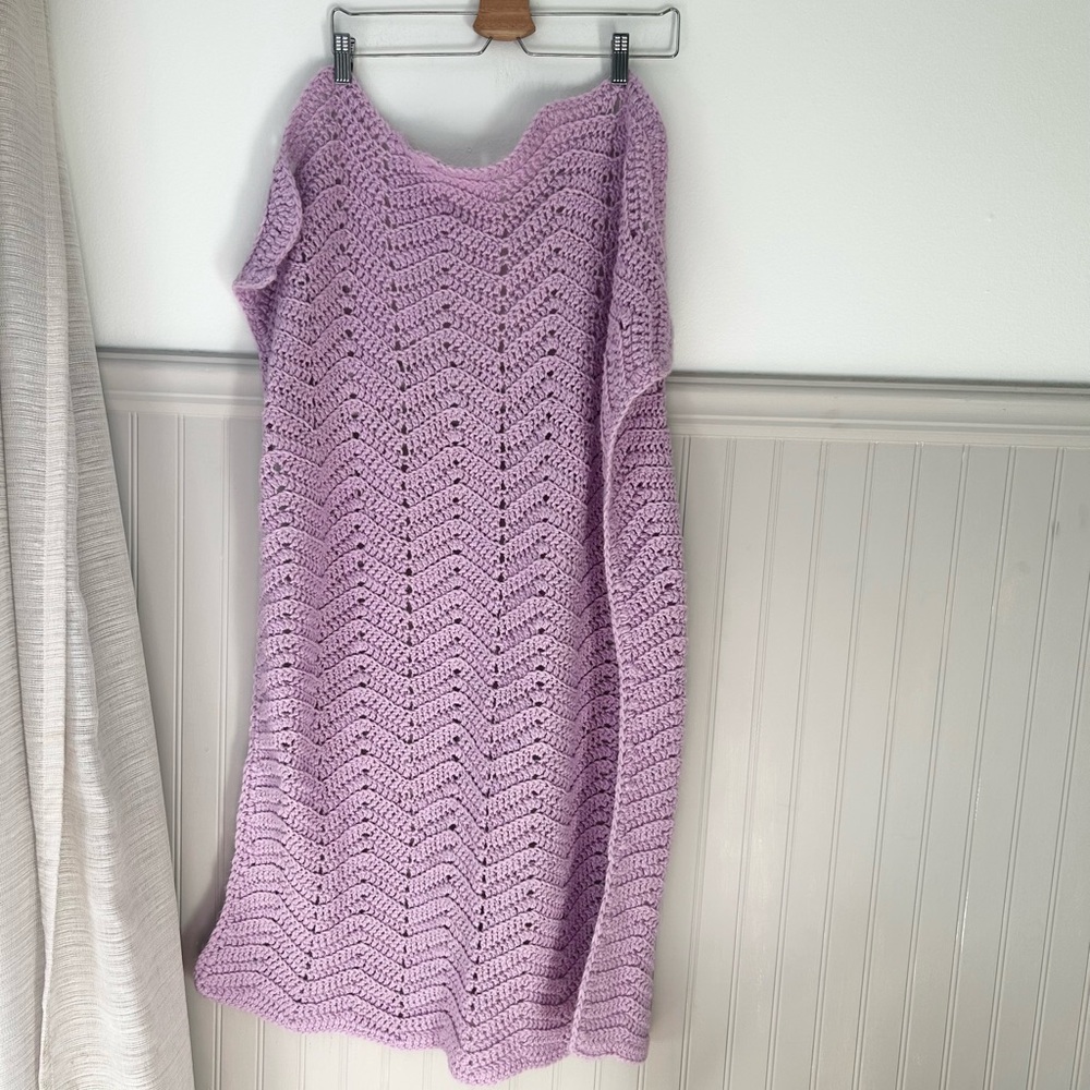 Vintage CozyLavender Knit Crochet Baby Kids Blanket Afghan